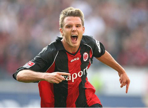 在战绩和经 在战绩和经